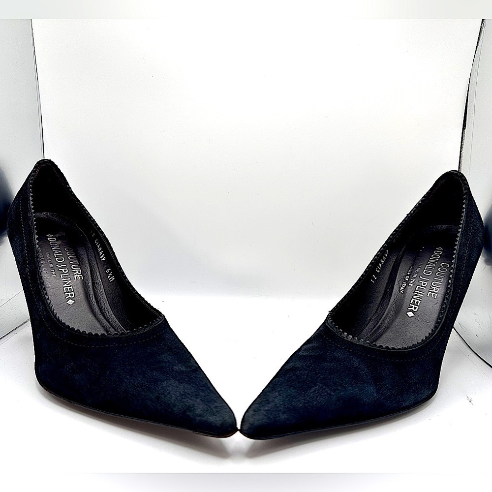 Vintage Donald J Pliner Black Suede Featuring Unique Studded/Jeweled Heel Sz 6.5 - Picture 11 of 15
